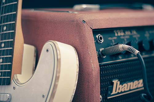 Guitar Amplifier with Guitar Guitar Amplifier with Guitar